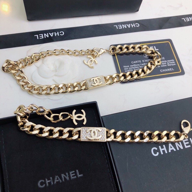 Ch**el necklaces